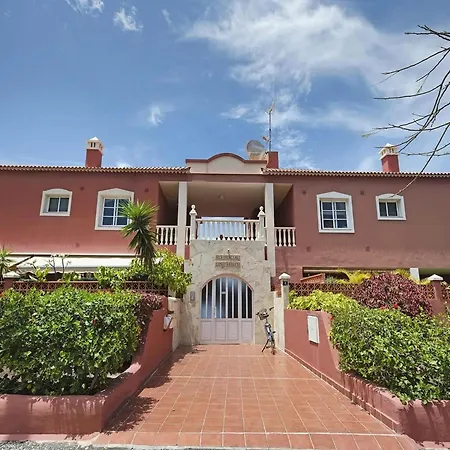 In Puerto Near Playa Jardin