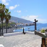 In Puerto Near Playa Jardin Πουέρτο Ντε Λα Κρουζ
