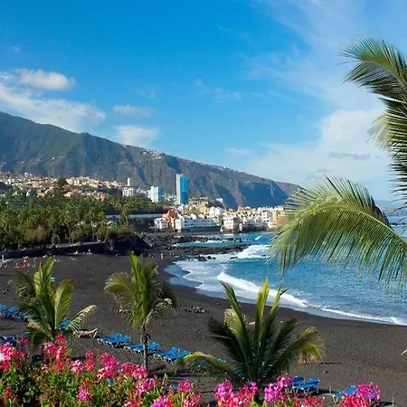 In Puerto Near Playa Jardin Tatil Evi Puerto de la Cruz (Tenerife)