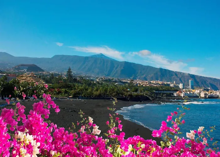 In Puerto Near Playa Jardin *
